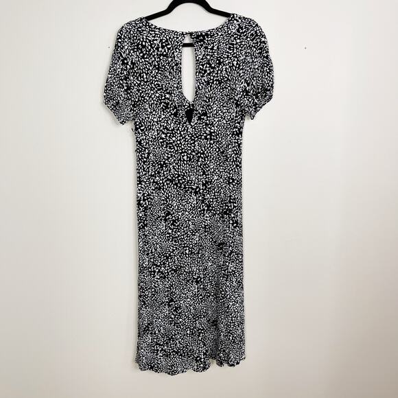 Free People Sz 4 Black Looking For Love Midi Dress in Animal Print Short Sleeve - Picture 2 of 15